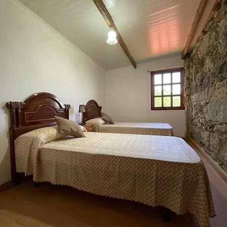 Casa Rural Aradina Otel Covelo (Pontevedra)