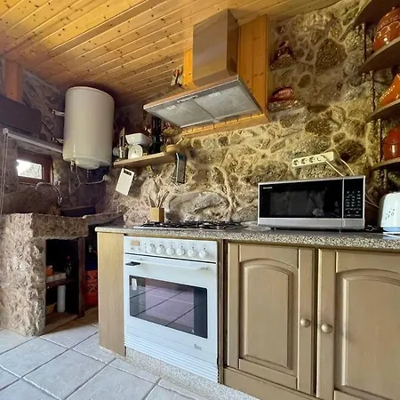 Casa Rural Aradina 4*